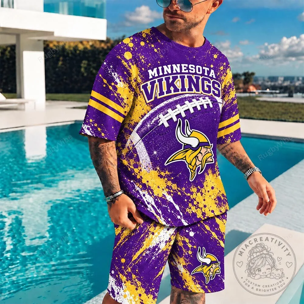 Minnesota Vikings Football Team Splatter Paint Purple and Gold T-Shirt
