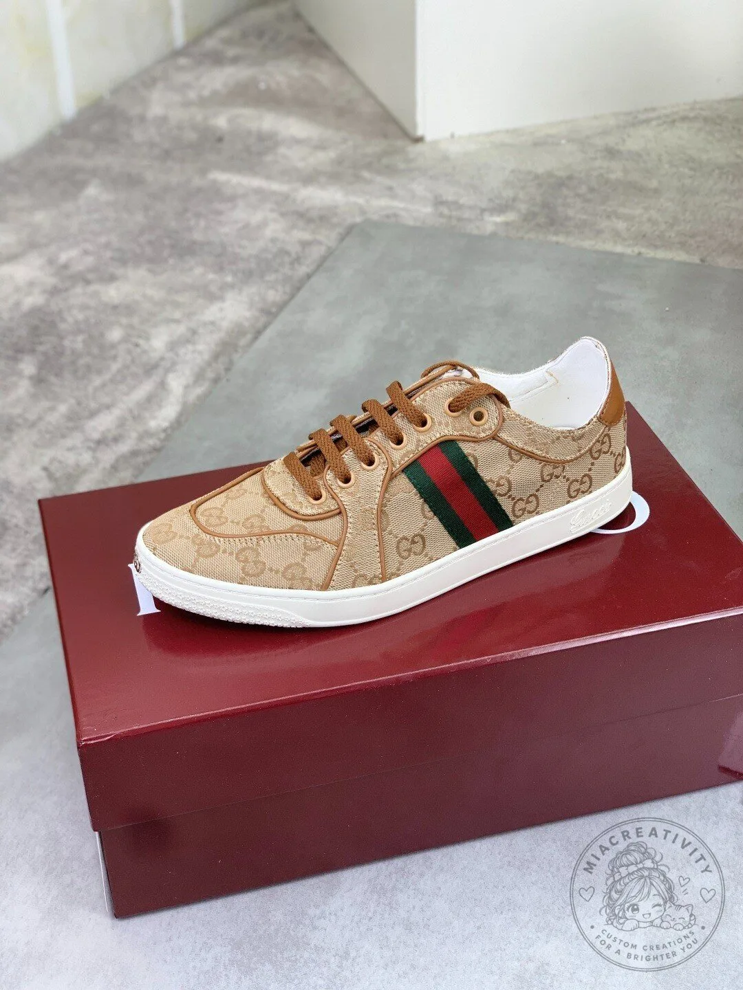Gucci Monogram Canvas Stripe Ace Sneakers Fashion Shoes for Men and Women 11 Gucci Monogram Canvas Stripe Ace Sneakers Fashion Shoes for Men and Women