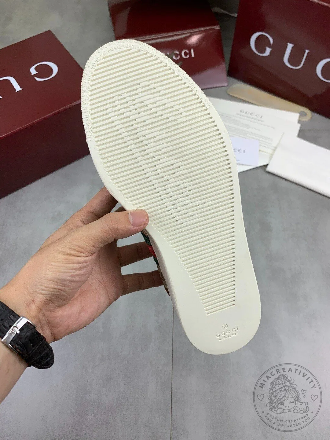 Gucci Monogram Canvas Stripe Ace Sneakers Fashion Shoes for Men and Women 13 Gucci Monogram Canvas Stripe Ace Sneakers Fashion Shoes for Men and Women