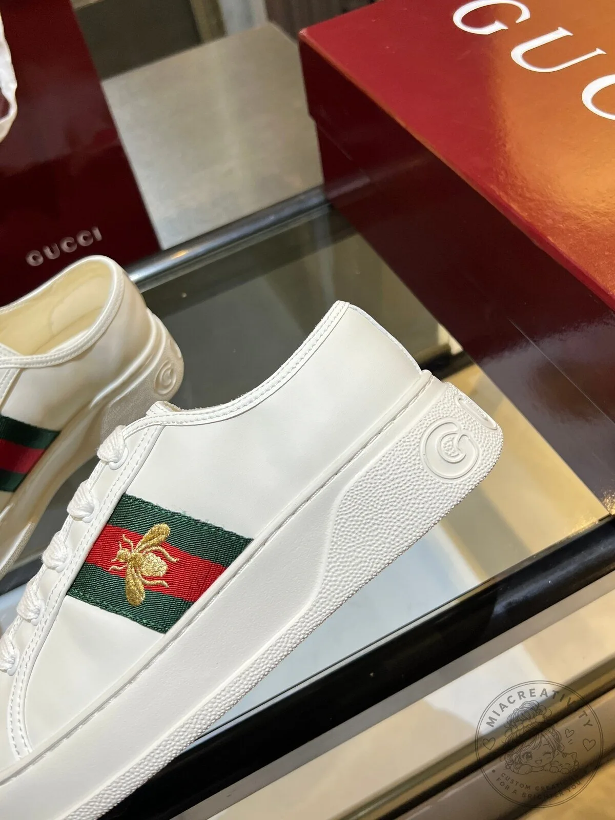 Gucci Bee Embroidered White Leather Sneakers for Women 13 Gucci Bee Embroidered White Leather Sneakers for Women