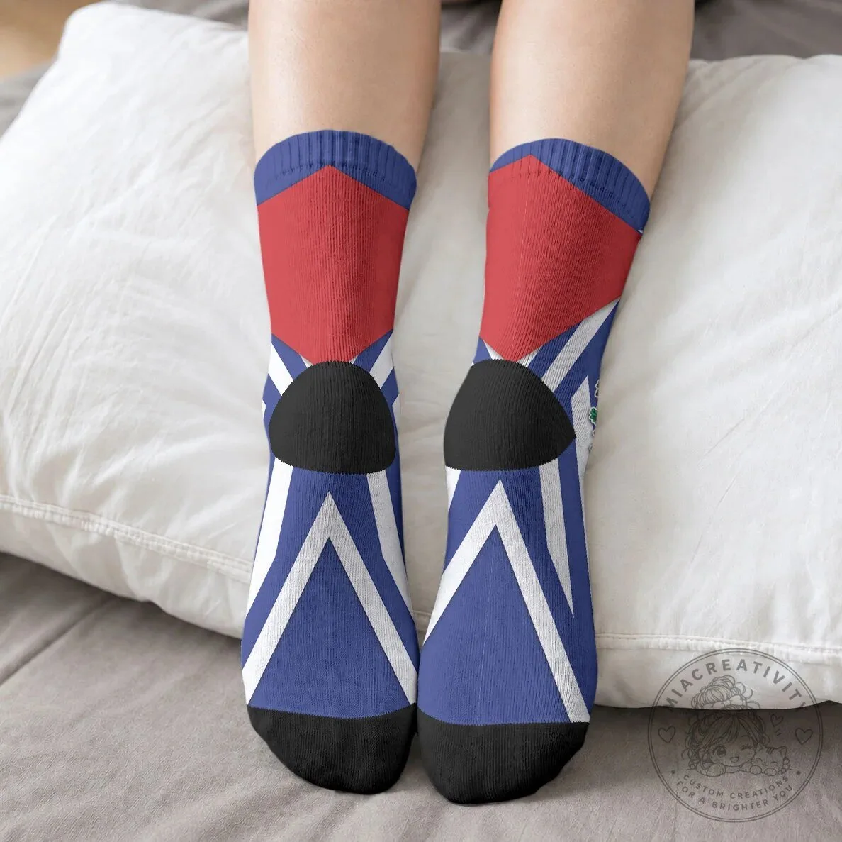 Cuban Flag and Coat of Arms Crew Socks - Viva Cuba Libre Design 10 Cuban Flag and Coat of Arms Crew Socks - Viva Cuba Libre Design