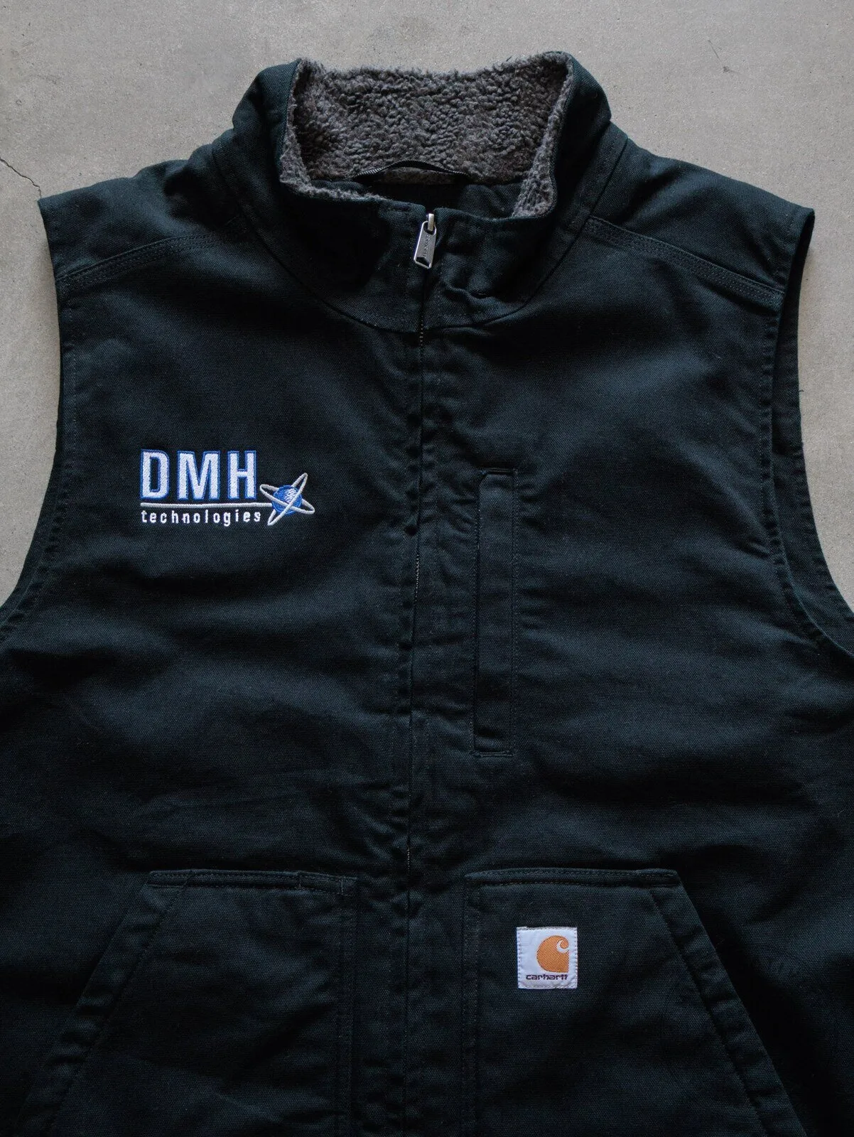 Carhartt DMH Technologies Sherpa-Lined Work Vest for Men 11 Carhartt DMH Technologies Sherpa-Lined Work Vest for Men